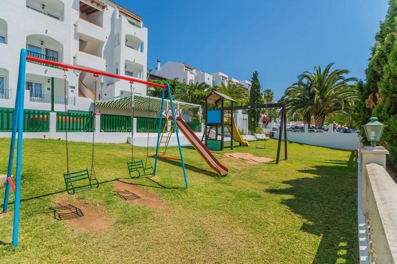 Aparthotel Holiday Center Santa Ponsa Eksteriør billede